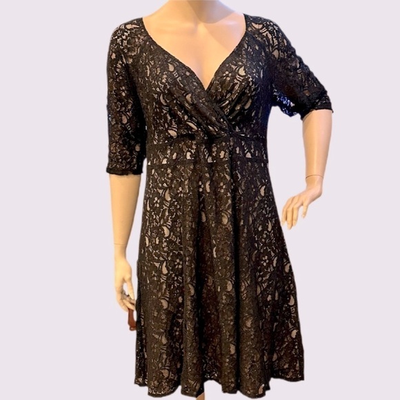 Igigi Dresses & Skirts - Igigi Cocktail Dress Plus Size 22/24 Black Lace on Nude Midi V-Neck Fit & Flare
